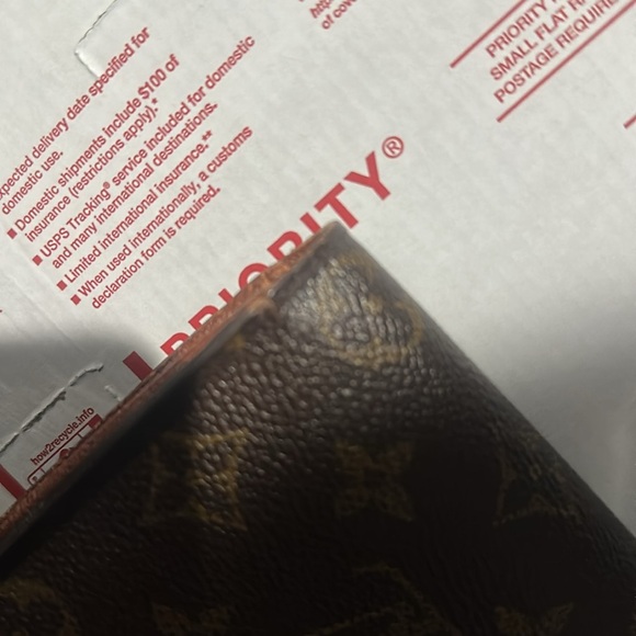 Authentic Louis Vuitton Brown long Sarah Monogram Wallet Certified - Picture 7 of 12